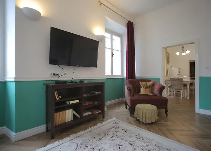 Vitez I アパート リュブリャナ